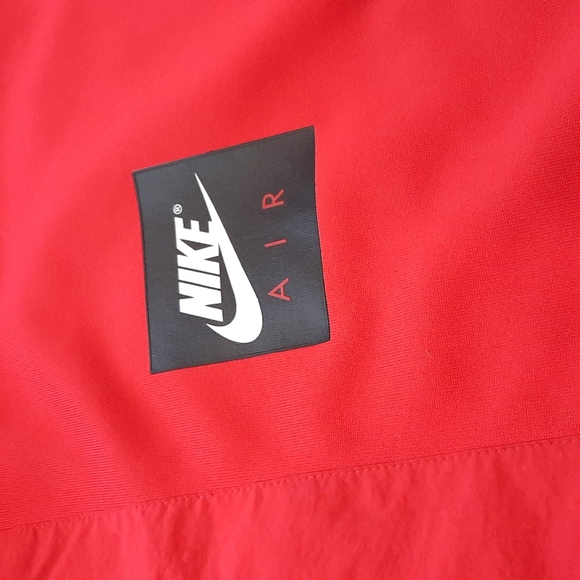 Nike Sportswear 1/4 Zip Pullover sz L - Picture 2 of 5
